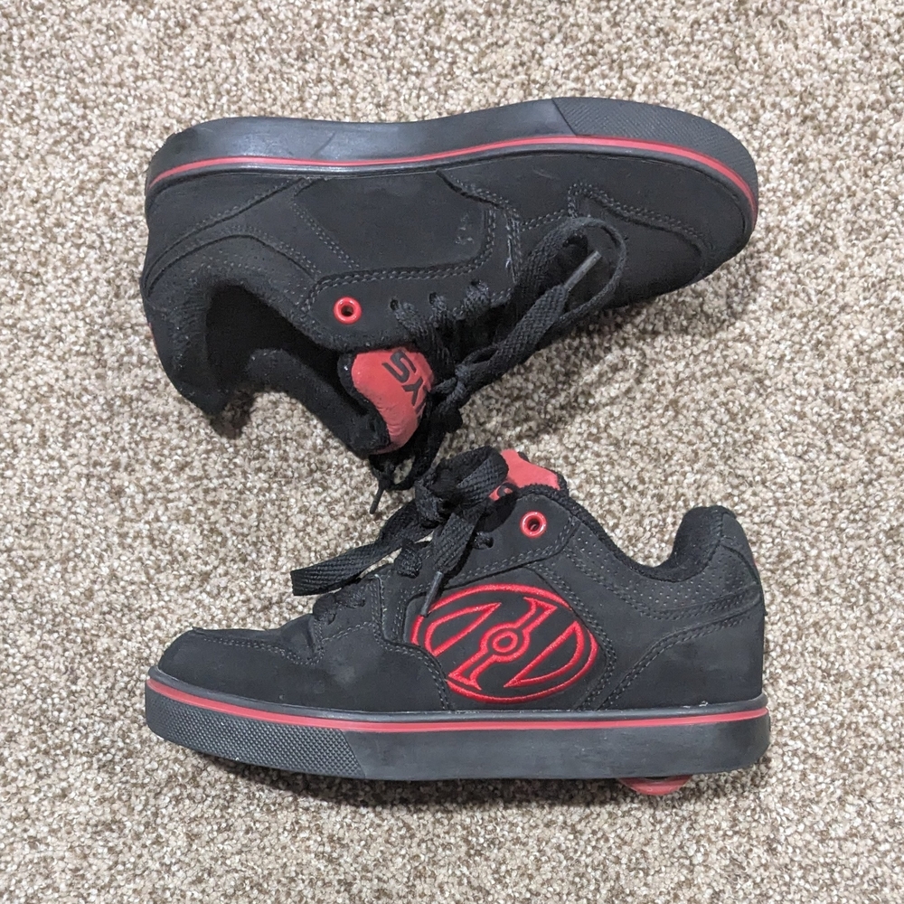 Heelys Motion Plus Boys Size 3 Roller Shoes